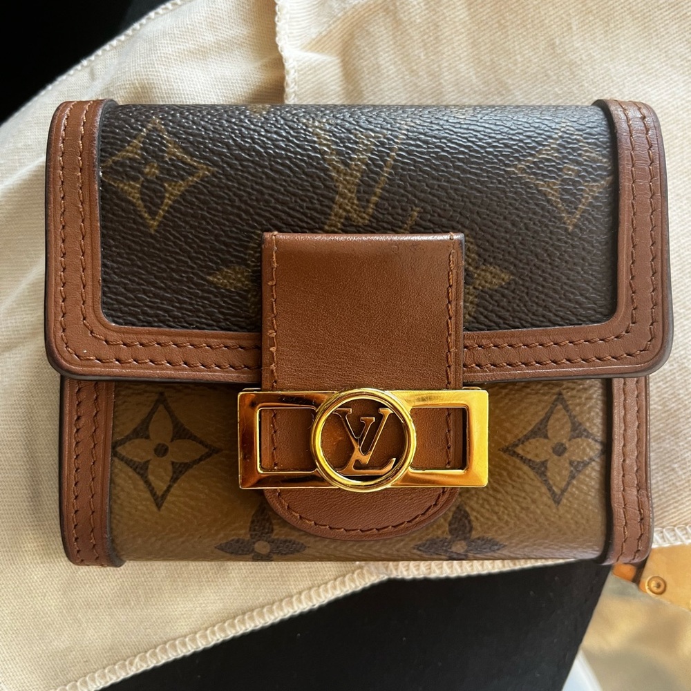 Louis Vuitton Dauphine Compact Wallet